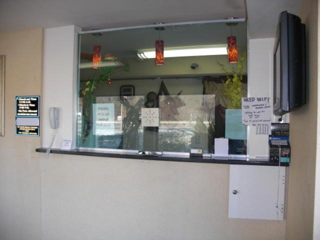 Express Inn - Wall Farmingdale Экстерьер фото